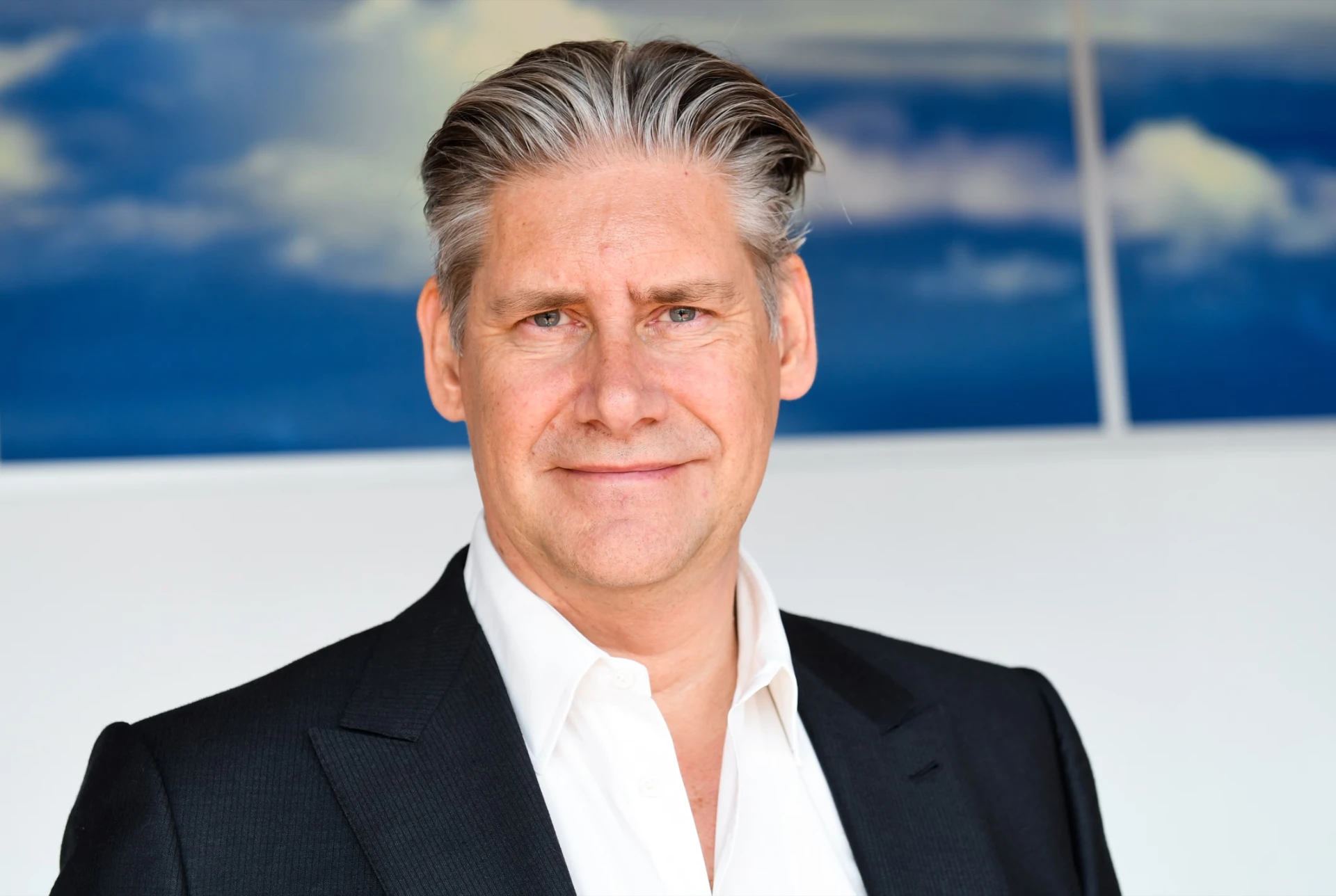 Johan Lundgren, CEO · easyJet